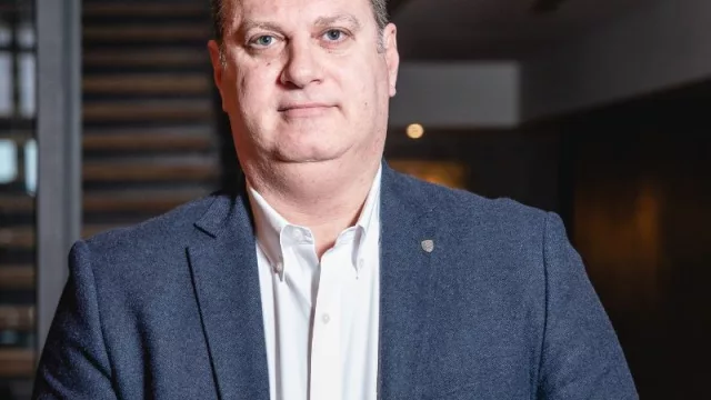 Con Daniel Saks, Director en Descontalo Uy