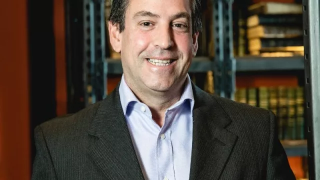 Gabriel Guerra, gerente de hotel en The Grand Hotel Punta del Este