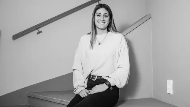 Valentina Elizabelar, auxiliar administrativo