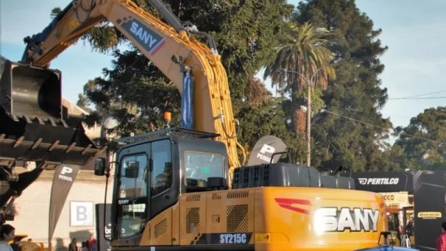 Pergol redobla la apuesta en el gigante chino Sany (y promete cambiar la construcción en UY)