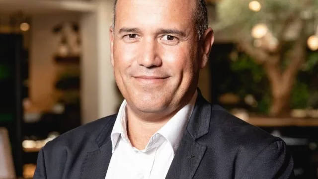 Con Alejandro Aguerre, responsable comercial de IPL