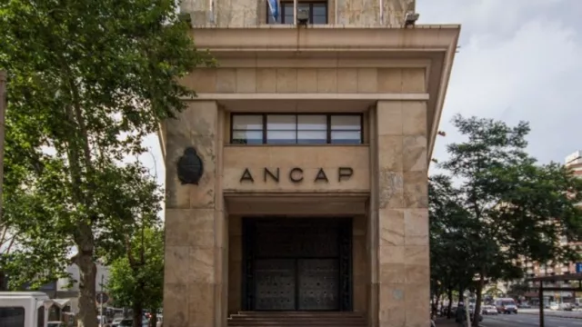 Llenando el tanque de “petrodólares” (ANCAP ganó US$ 88 millones)