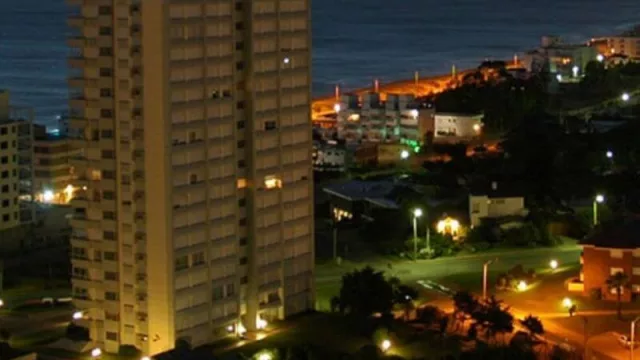 Qué propiedades buscan los argentinos que se vienen a Uruguay (zona costera y barrios cerrados son los lugares preferidos)