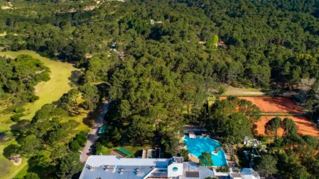 Emparejando el mazo (entre el 1º de marzo y 17 de abril uruguayos no pagarán IVA)