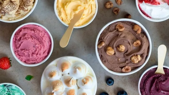 Ni yerba ni bizcochos, lo más pedido en delivery en 2021 fue el helado (en UY el postre ocupó los primeros tres lugares del podio)