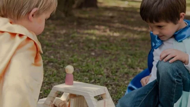Chiches como los de antes (Agreste lleva sus juguetes de madera a Punta del Este y La Tahona Plaza)