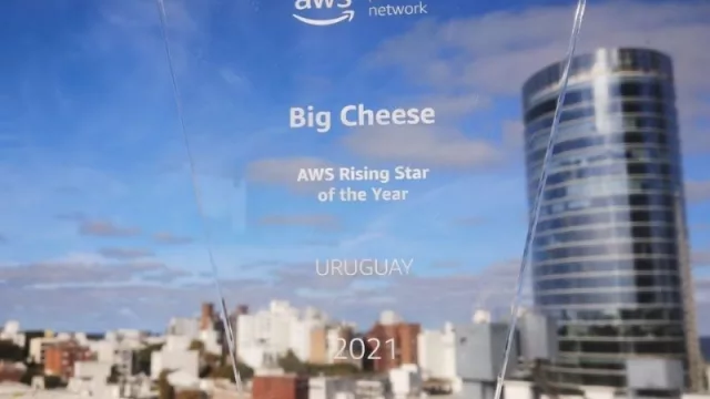 A la nube… ¡y más allá! (BigCheese te soluciona el viaje al infinito)