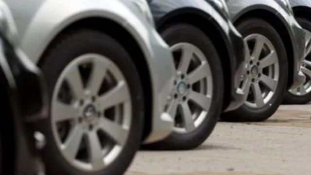 Apenas pisando el acelerador (la venta de 0km en noviembre creció en poco más de 80 unidades respecto a octubre de 2021)