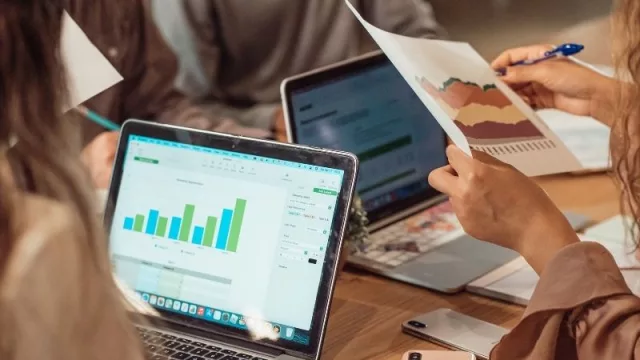 Pymes se muestran optimistas en el último tramo del año por reactivación 