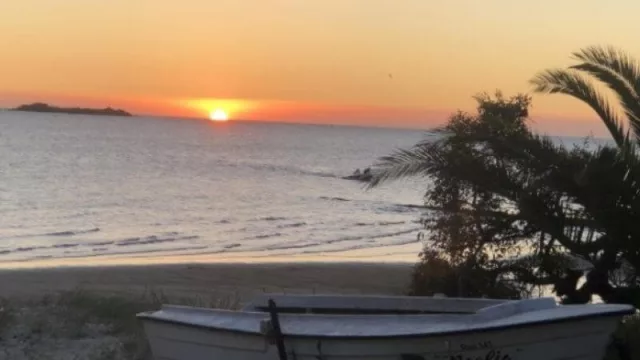 Colonia se prepara para llenar el 100% de sus plazas hoteleras este verano (ya están llegando mil turistas por día a través del puerto)