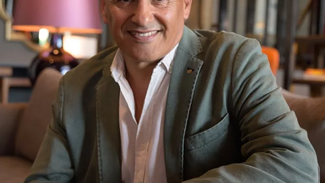 Con Eduardo Fernández, Director de Swiss Just Cosméticos Uruguay SA