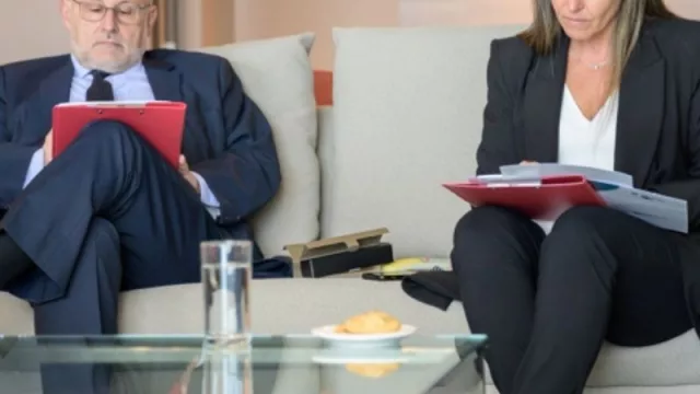 Afinando las candidaturas (Consejo de Notables de la Gala de InfoNegocios se reunió a deliberar)