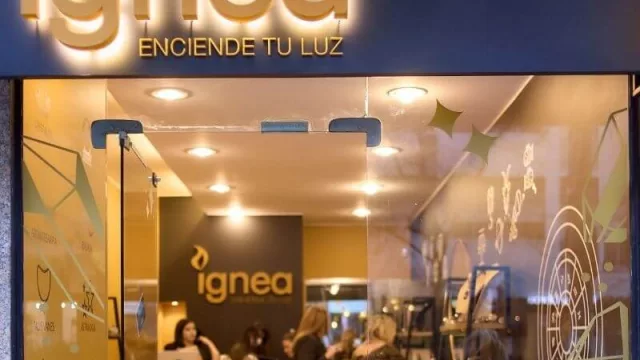 Ígnea te enciende (inauguró local y te propone experiencia mística)