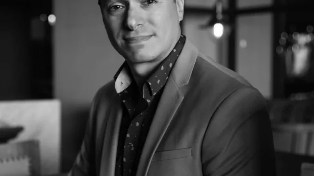 Con Santiago Core, Director de Fotolibro