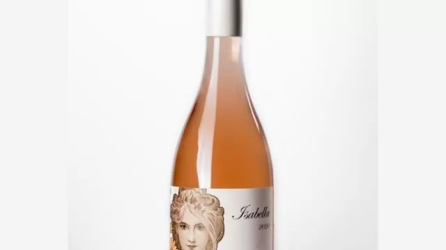 No le aflojamos al descorche (la venta de vino se mantiene)