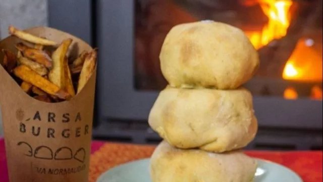 La hamburguesa hot realmente existe (Arsa Burger se mantiene caliente por 90 minutos)