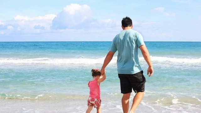 Que no te agarre sin protector solar (se viene el verano 2022 y el Este parece que arderá de extranjeros)