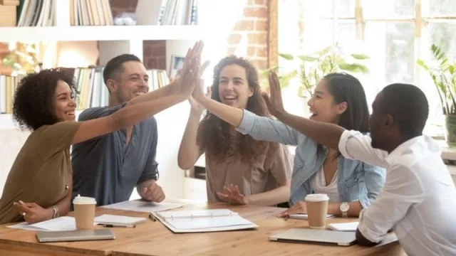 Cinco maneras de ser más felices en el trabajo (y por qué Schopenhauer tenía razón)