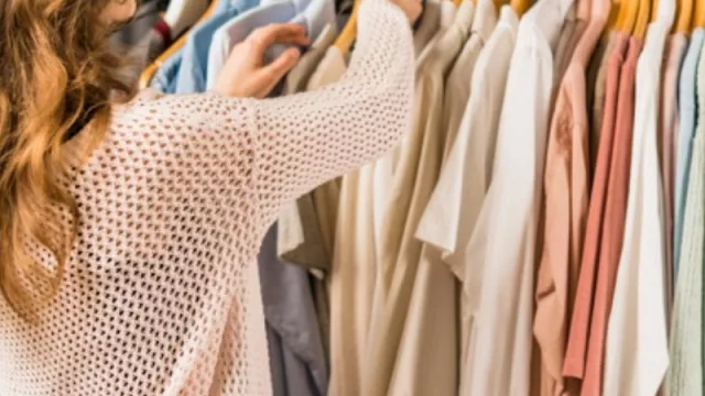 Entró al probador… (a pesar de la pandemia los UY prefieren comprar ropa y calzados en locales)