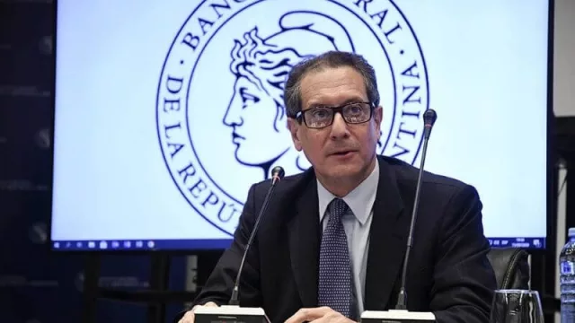 Pesce en contra de las Criptomonedas (pero a favor de la “digitalización” de cuentas bancarias)