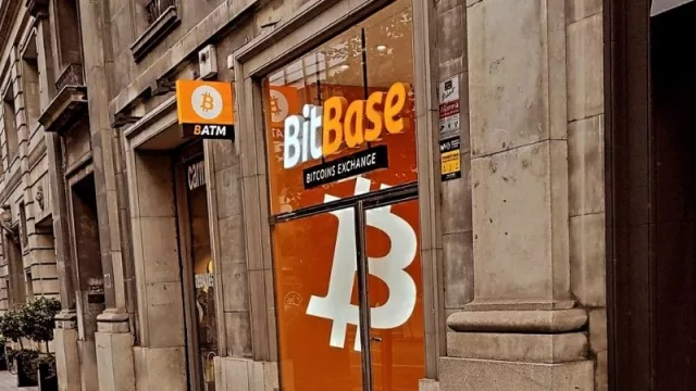 España es el quinto país del mundo con más cajeros de criptomonedas (¿quiénes los utilizan y para qué?)