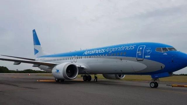 Despacito y en silencio, Aerolíneas Argentinas pone en el aire sus 737 Max (3 activos y 2 en espera)