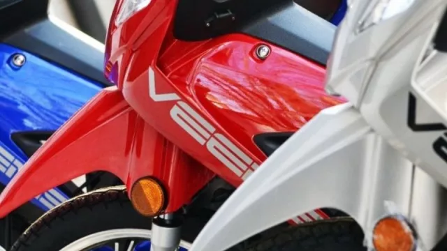 Súbete a mi moto (y si es eléctrica estás en la cresta de la ola)