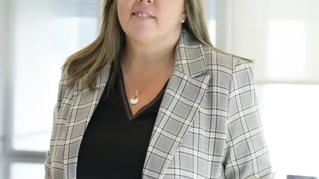 Con la gerente ejecutiva del BROU, Gabriela Fernández