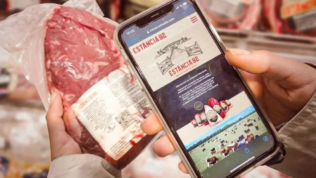 Athena Foods lanzó packaging con código QR (informa la trazabilidad del ganado)