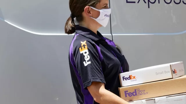 FedEx se agranda en Uruguay y construye al lado del aeropuerto para atender el “aumento de demanda”