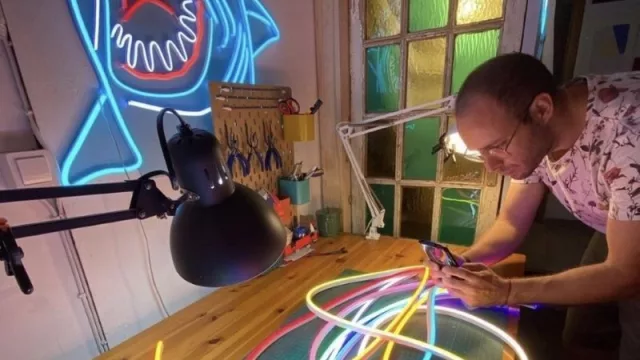 La reinvención del neón se convierte en un boom (de la mano de Neón LED que llegó a UY)