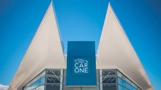 Cada cual que atienda a su juego (Car One ofrece para todos un auto)