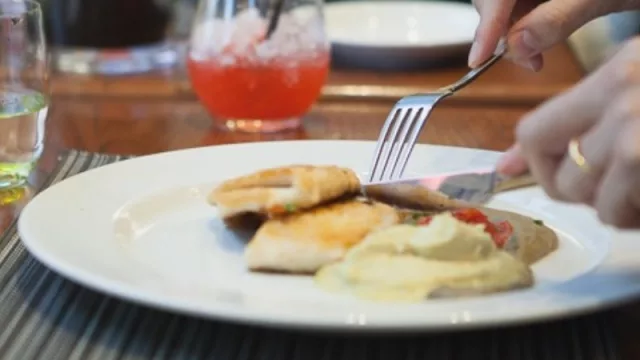 Ahora vos también almorzás con InfoNegocios (nuestra sección Te invito a comer te espera con la comida servida de Panini´s)