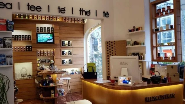 Espacio Emprendedor by InfoNegocios: Conocemos a REENCONTRATé 