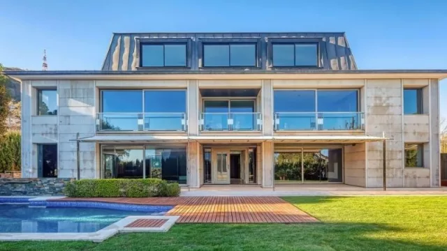 Las 5 casas más caras que están a la venta en Barcelona ahora mismo (y que valen más que una isla privada)