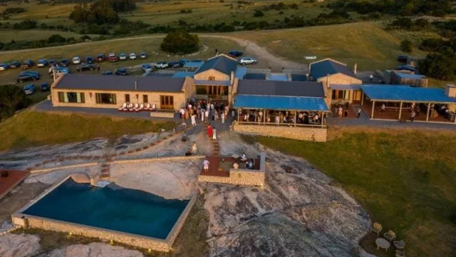 Turismo cannábico: Facundo Garretón compró la chacra de Susana Giménez