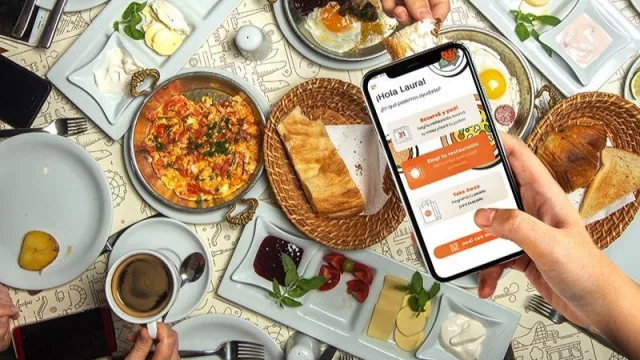 Menoo App: Ahora salir a comer, es una papa!
