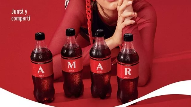 A, b, c… Coca-Cola (la bebida presenta Alfabeto)