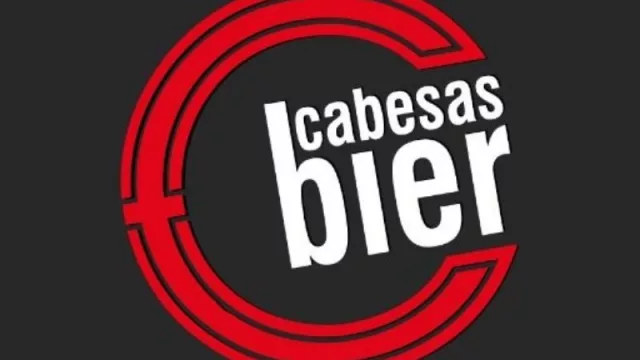 La “cabesa” en los quioscos (la cerveza artesanal sobrevive con esta modalidad)