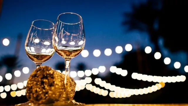 Desde el gobierno, tanto autoridades sanitarias como de la educación, exhortan a no realizar festejos de fin de año en los centros educativos