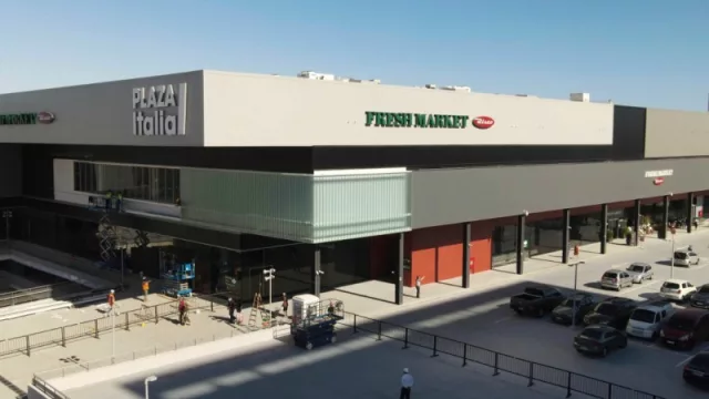 Abrió el Disco Fresh Market del shopping Plaza Italia (con un espacio para desayunar, almorzar, cenar o tomarse un café) 
