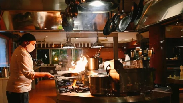 Almorzamos con Luis Pascual, Mónica Devoto y Macarena Caldeyro