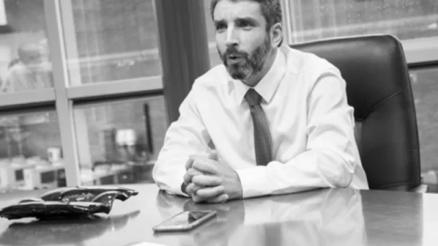 Con Darío Álvarez, gerente general de Cambio Gales