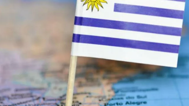 Hecha la ley, hecha la trampita (cierre de fronteras “incentivó” entre argentinos las solicitudes de residencia legal con las excepciones) 