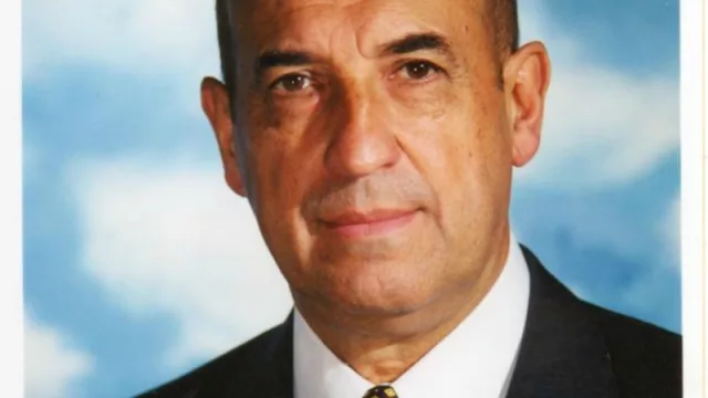 Con el director de Uruvan Mario Albarracin