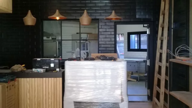 En Parque Miramar podés alquilar una cocina al estilo “MasterChef” y comprar productos de autor (el co-cooking llega con Mercado Matisse)  