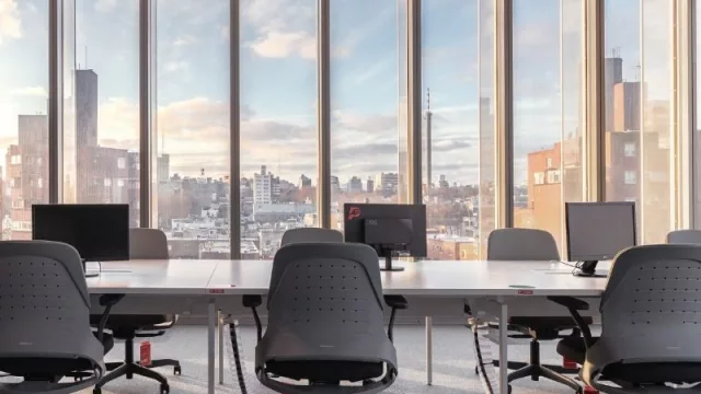 Siete pisos para circular con delivery (PedidosYa estrena oficinas en edificio diseñado por Viñoly)