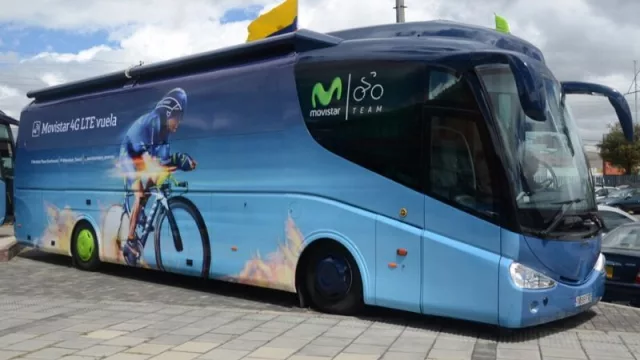 Conocé el bus que traslada al equipo Movistar
