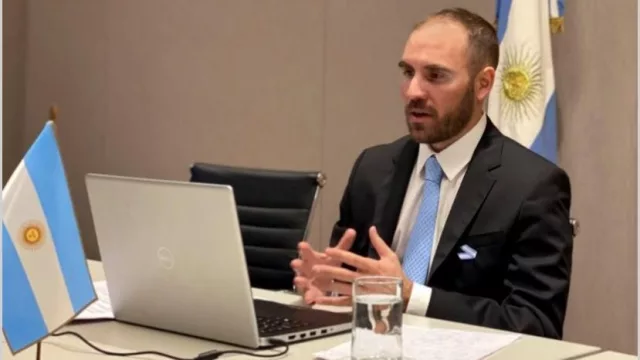 Canje de deuda: qué mejoras sumó la última propuesta del Gobierno a los bonistas