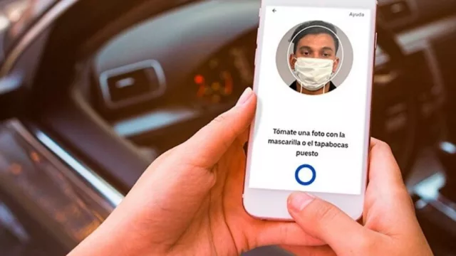 Uber te pide una selfie sanitaria (nueva tecnología que verifica el uso de tapabocas) 